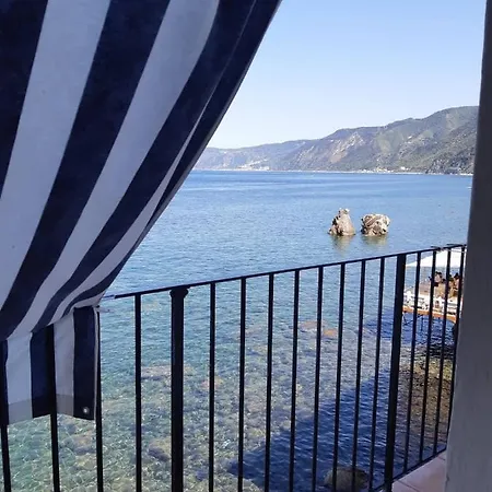 Casa Di Sale - Chianalea *