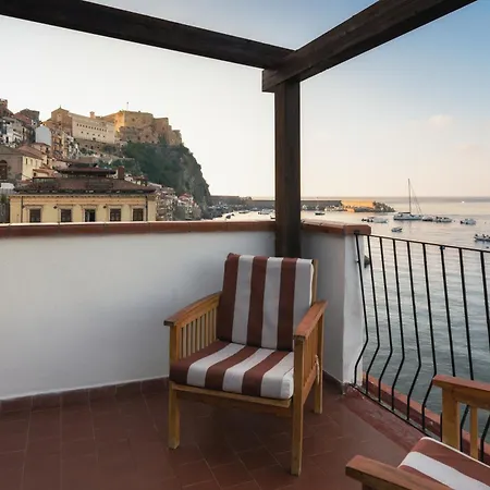 Casa Di Sale - Chianalea Hébergement de vacances Scilla