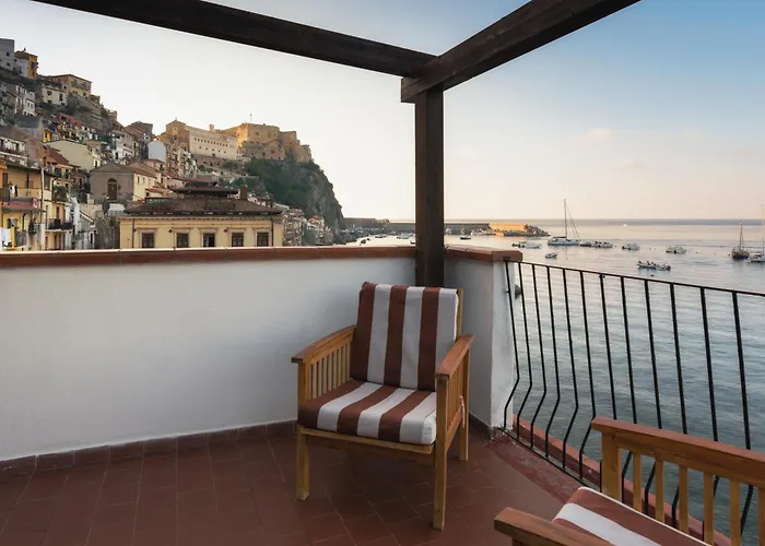 Casa Di Sale - Chianalea 別荘 シッラ